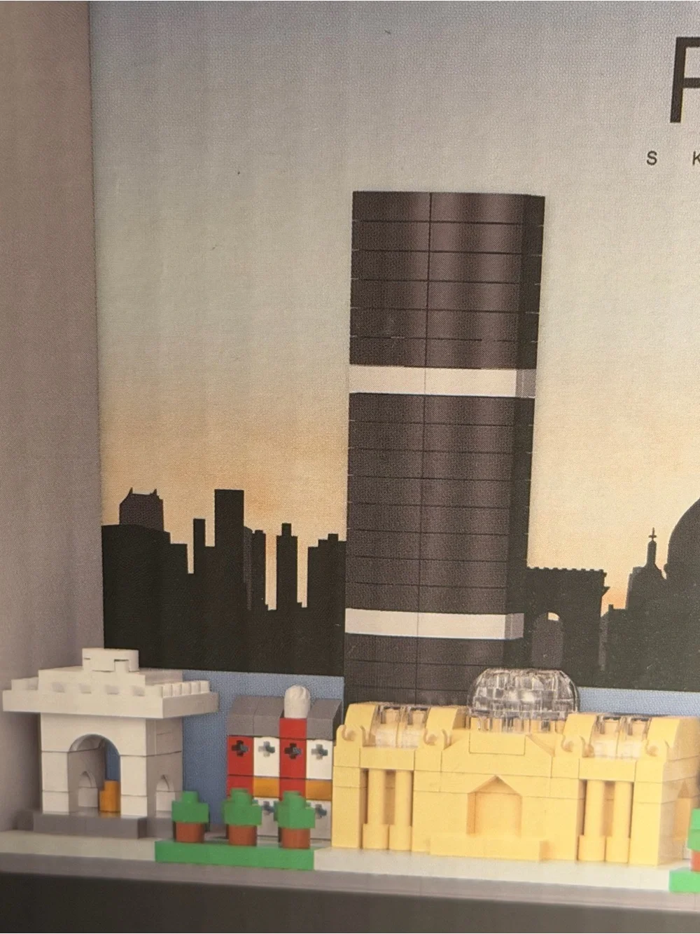 City-Skyline Paris Miniature Building Block Set! Shadow box finish! New!